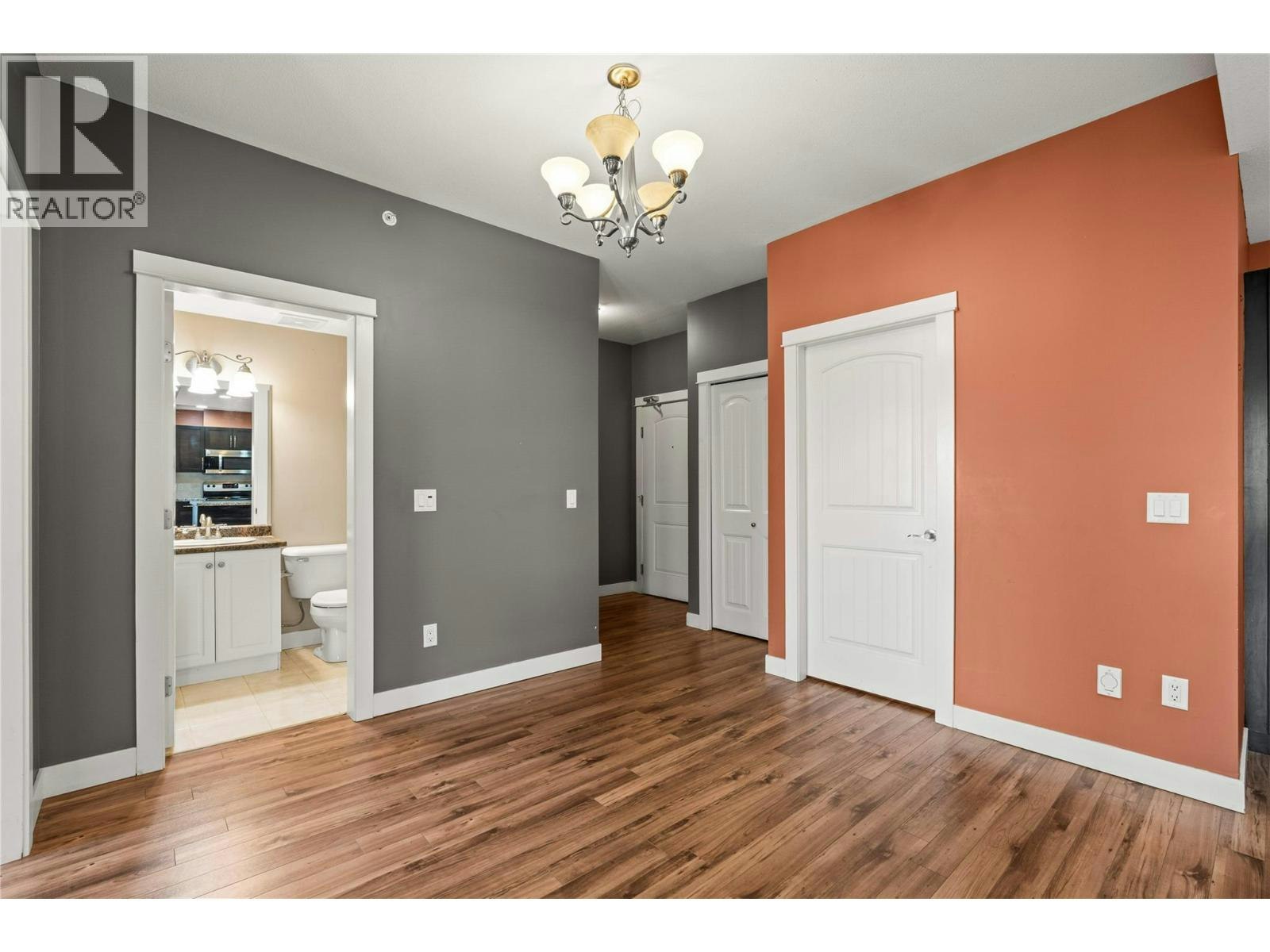 24-3211 Centennial Drive, Vernon, BC, V1T 2T8 - 23