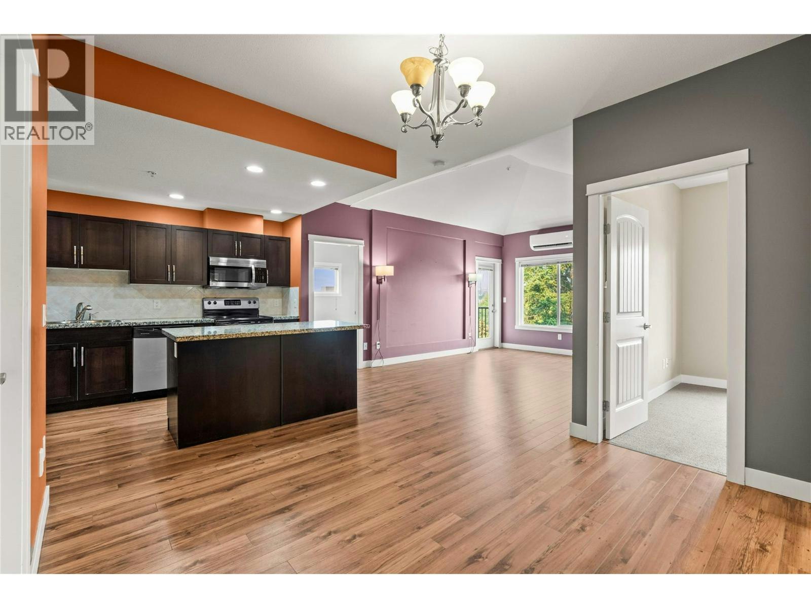 24-3211 Centennial Drive - 3