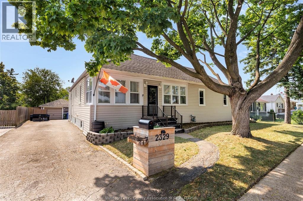 2329 Meighen Road, Windsor, ON, N8W 4B8