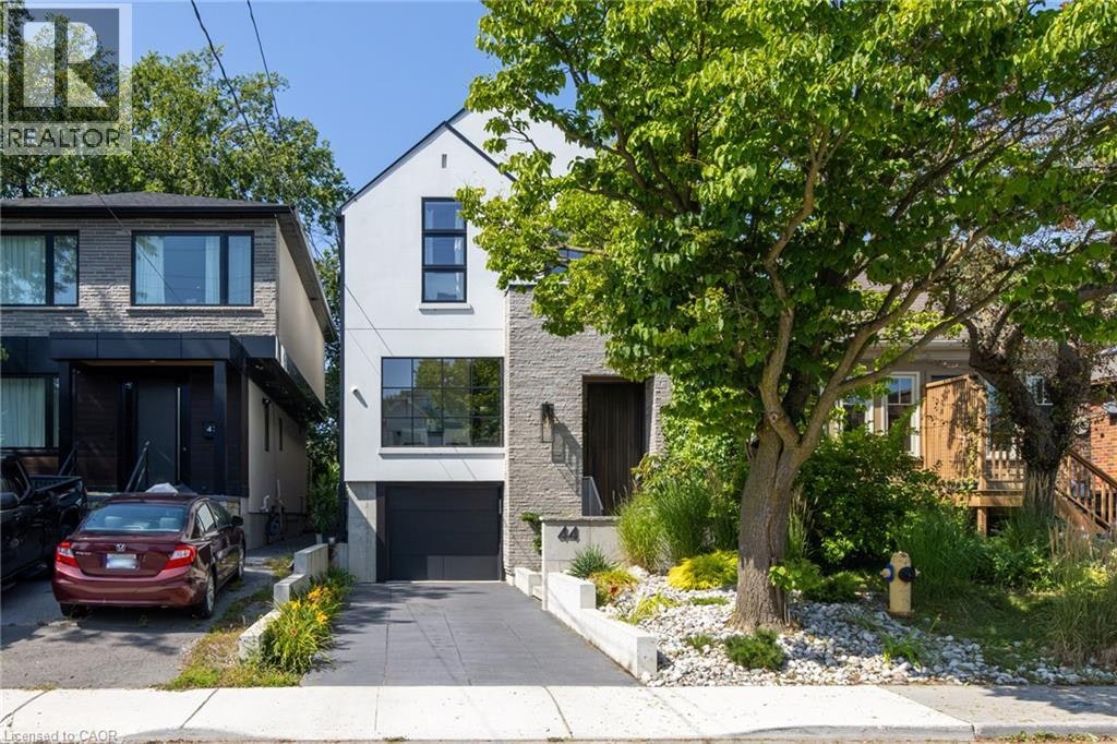 44 Thirteenth Street, Toronto, ON, M8V 3H4