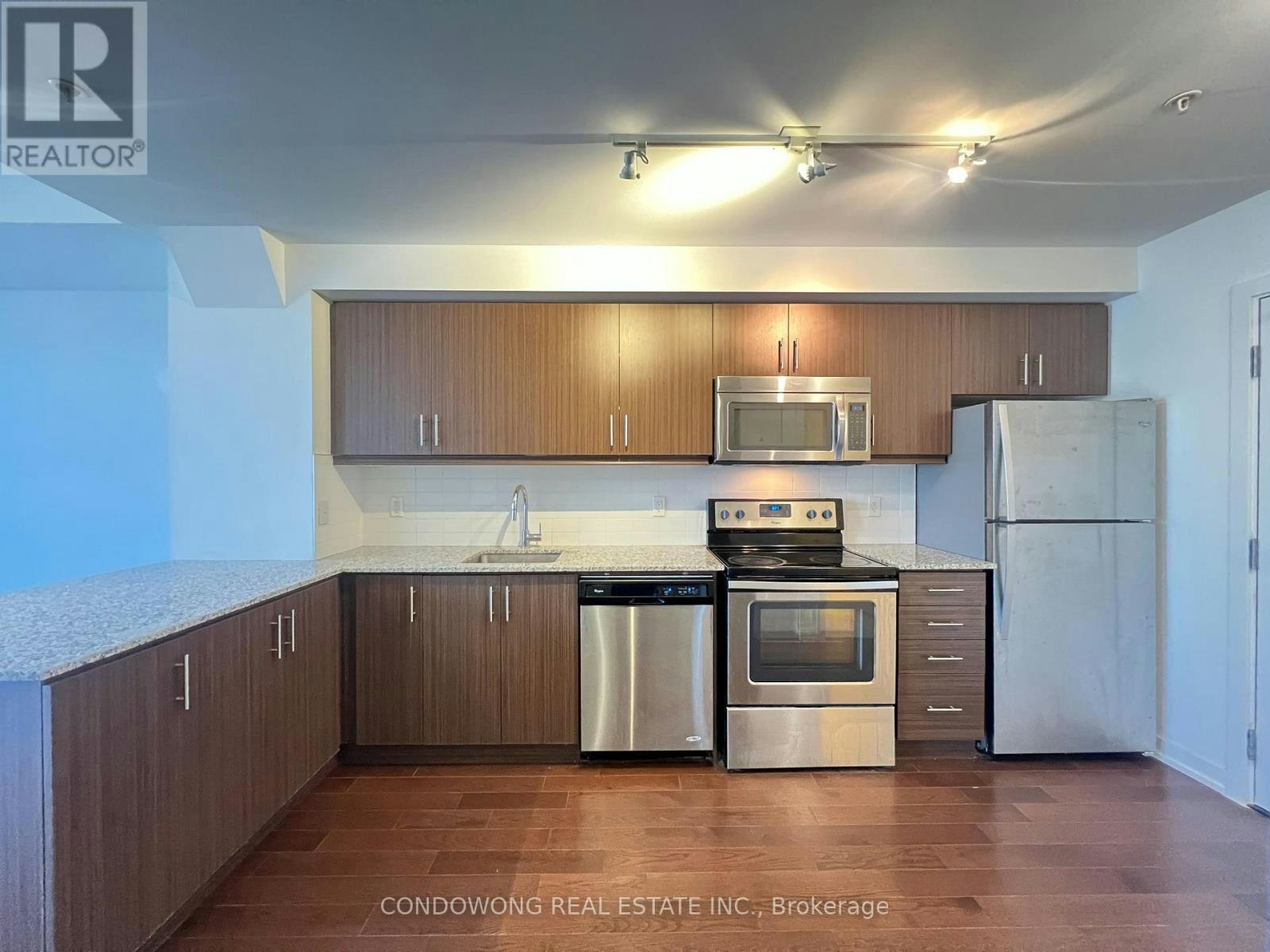 1012-10 Willison Square, Toronto, ON, M5T 0A8 - 2