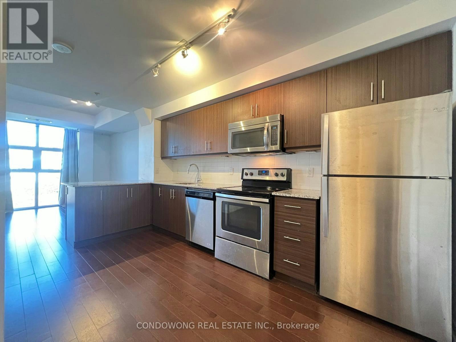1012-10 Willison Square, Toronto, ON, M5T 0A8 - 5