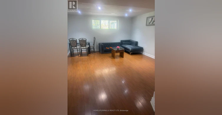 10 Eaglewing Court E, Toronto, ON, M1E 4M1