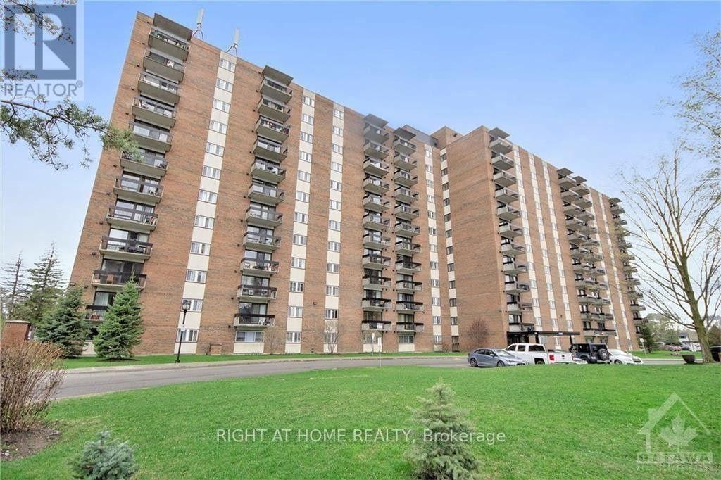 601-1505 Baseline Road, Ottawa, ON, K2C 3L4