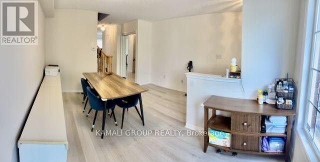 300 Flagstone Way, Newmarket, ON, L3X 2R8 - 3