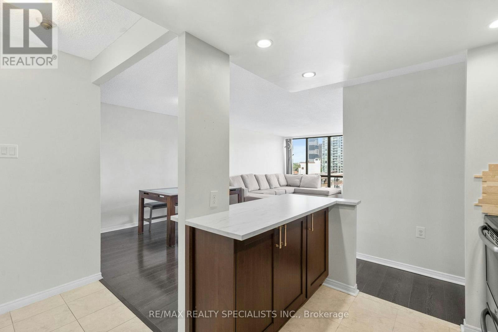 1409-25 Fairview Road W, Mississauga, ON, L5B 3Y8 - 8