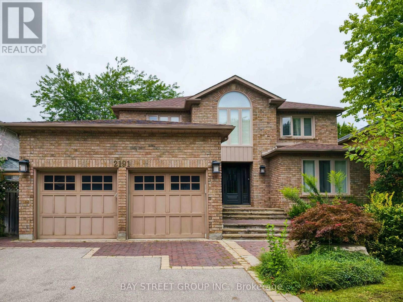 2191 Dunvegan Avenue, Oakville, ON, L6J 6P2 - 2