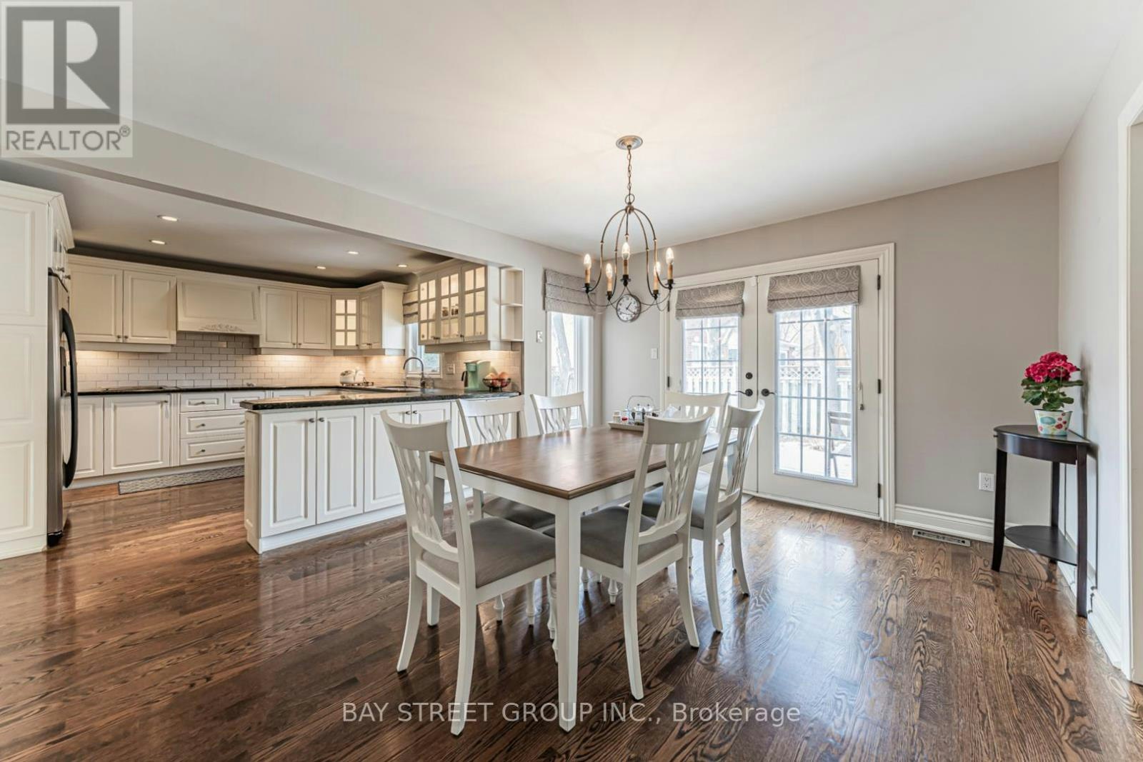 2191 Dunvegan Avenue, Oakville, ON, L6J 6P2 - 15