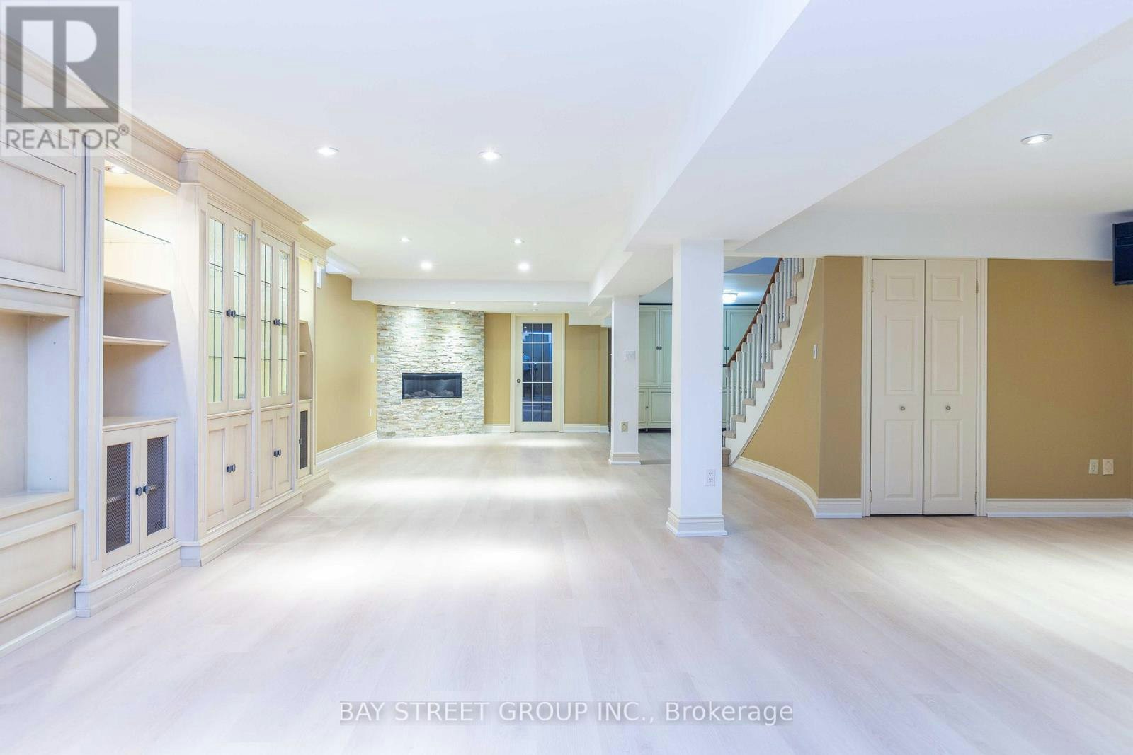 2191 Dunvegan Avenue, Oakville, ON, L6J 6P2 - 43