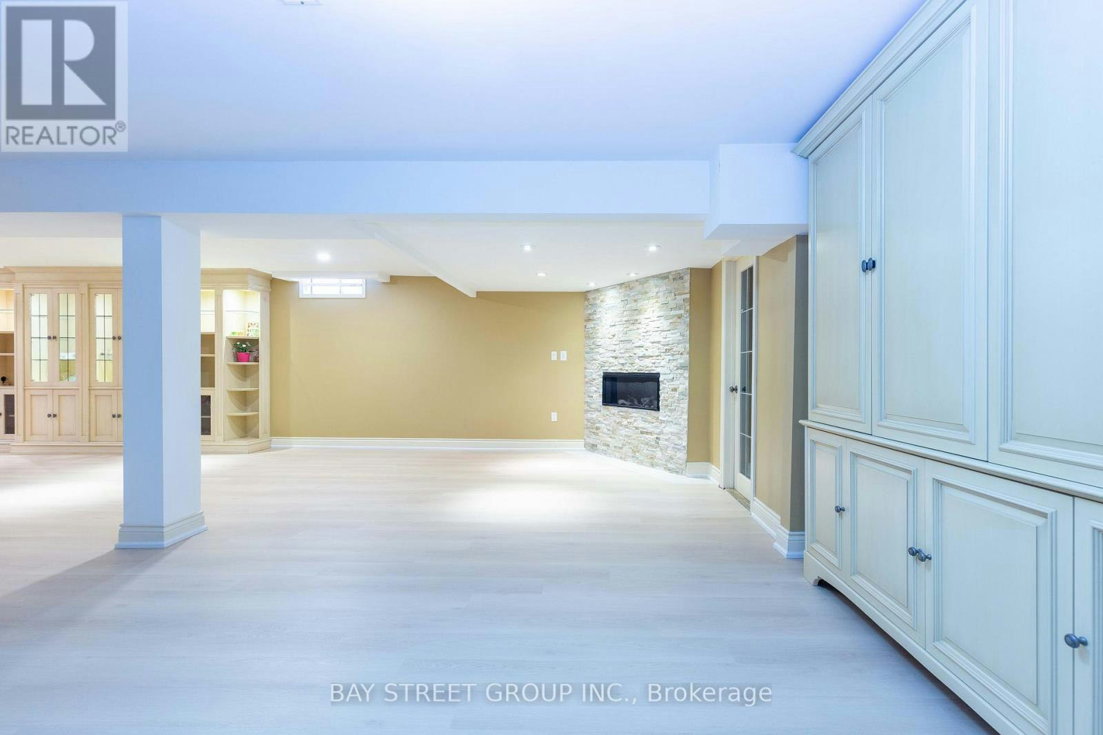 2191 Dunvegan Avenue, Oakville, ON, L6J 6P2 - 44
