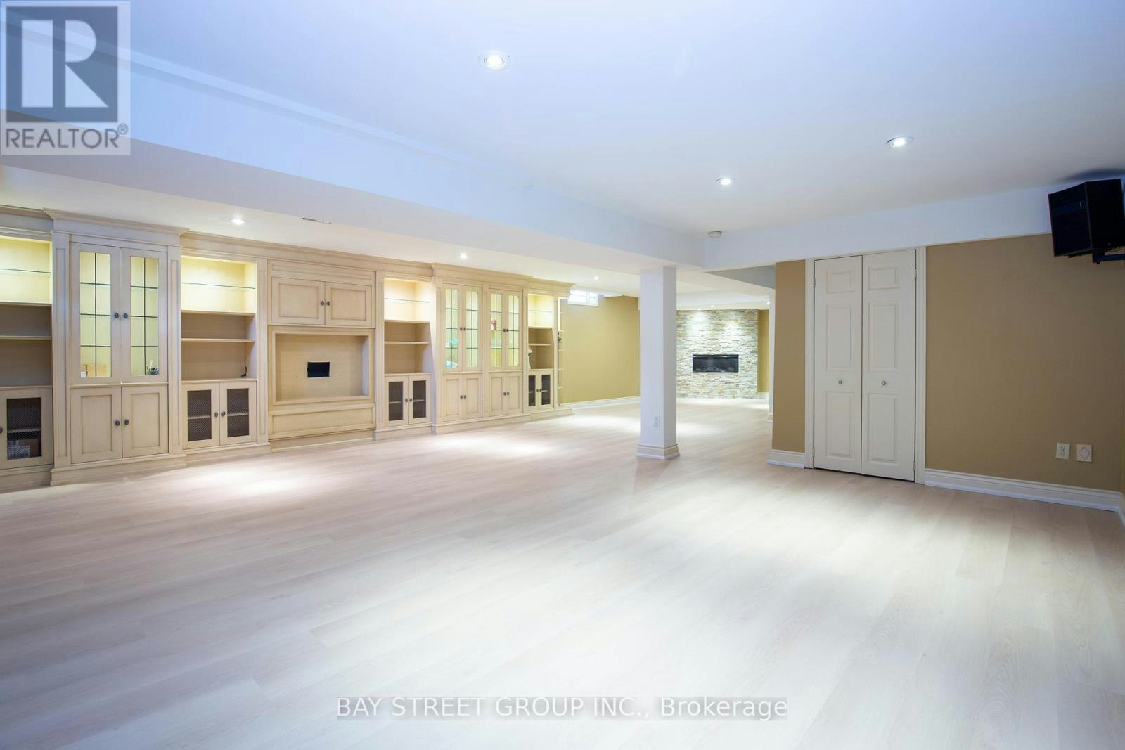 2191 Dunvegan Avenue, Oakville, ON, L6J 6P2 - 45