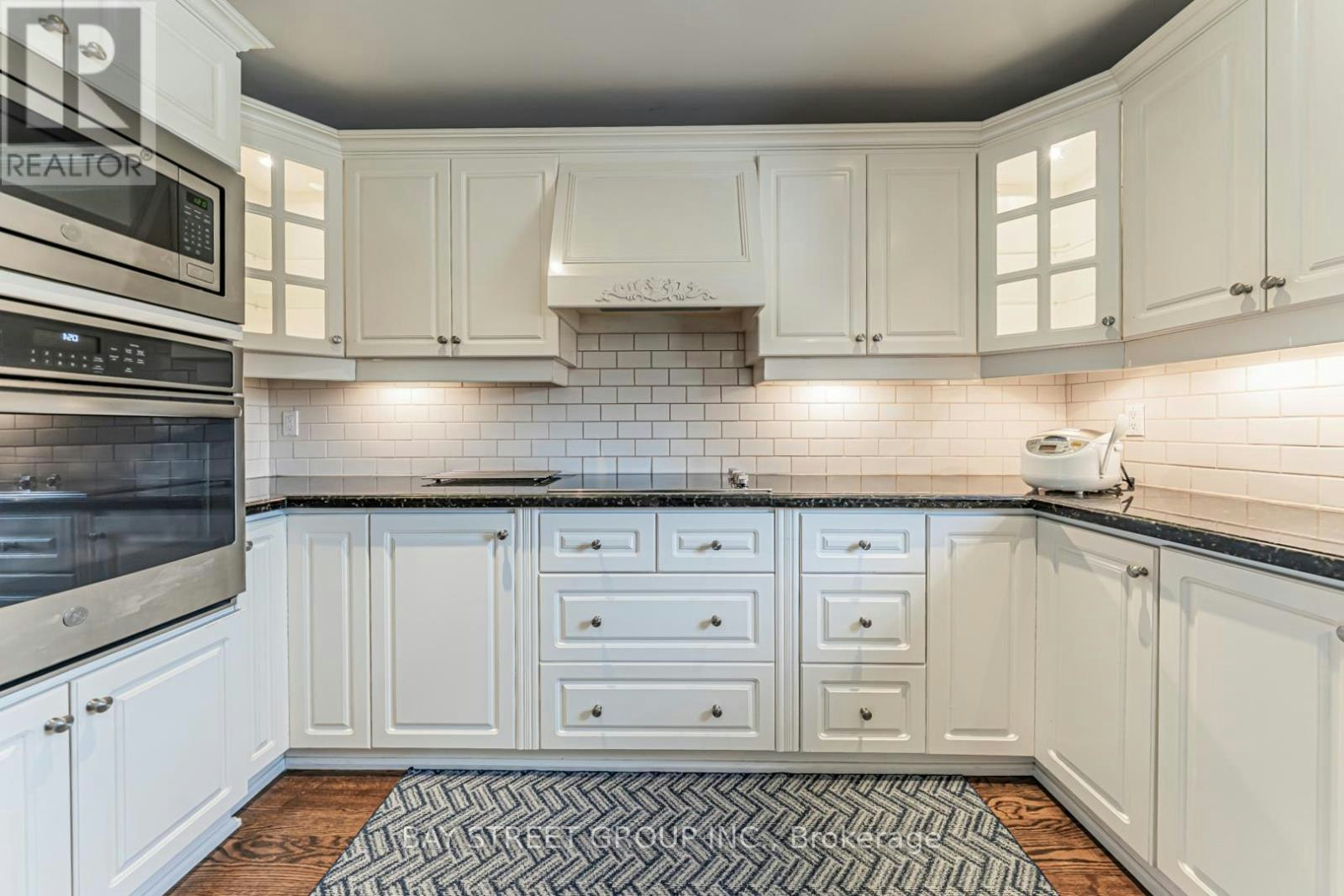 2191 Dunvegan Avenue, Oakville, ON, L6J 6P2 - 11