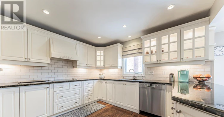 2191 Dunvegan Avenue, Oakville, ON, L6J 6P2 - 9