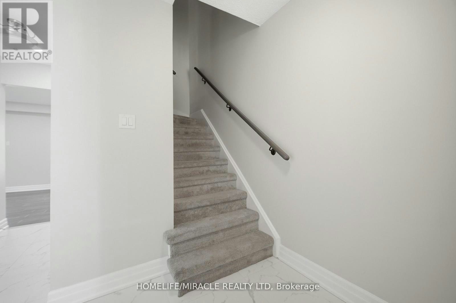 18-35 Ceremonial Drive, Mississauga, ON, L5R 3G6 - 20