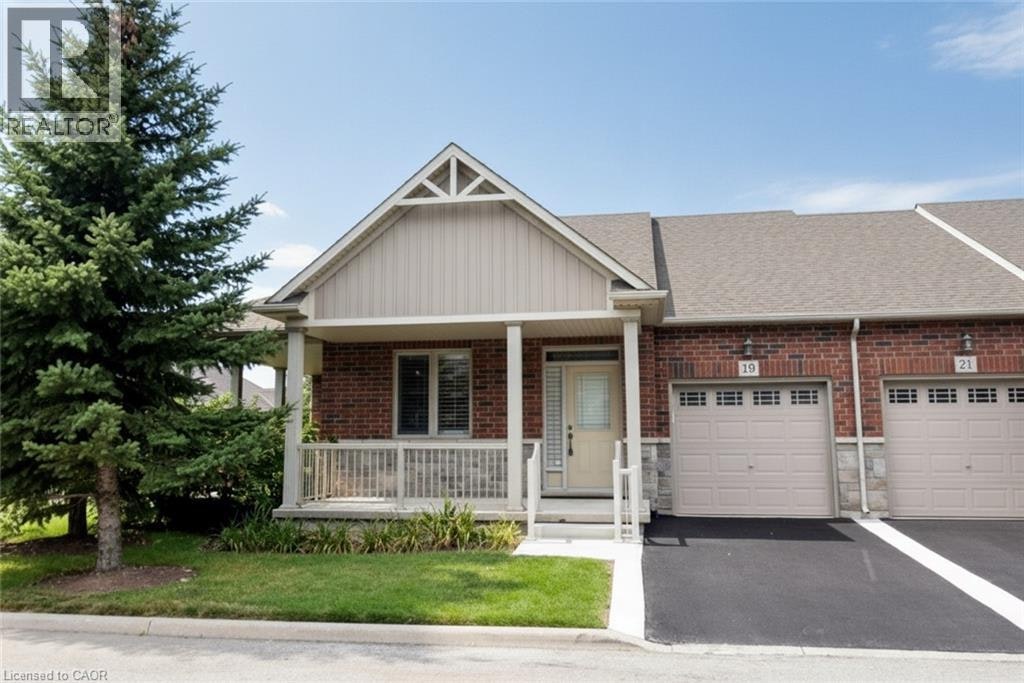 19 Stickland Lane, Hamilton, ON, L0R 1C0