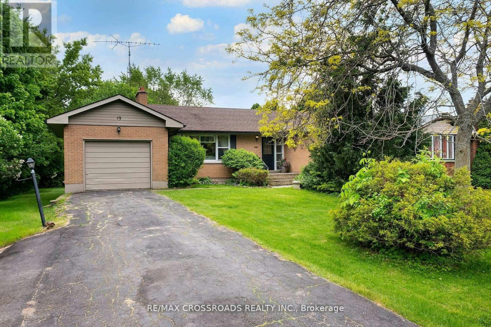 19 Orchard Avenue, Cobourg, ON, K9A 1T1