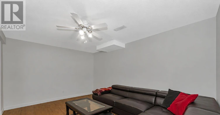 17 Ravenscroft Court, Ottawa, ON, K2S 1R3 - 12