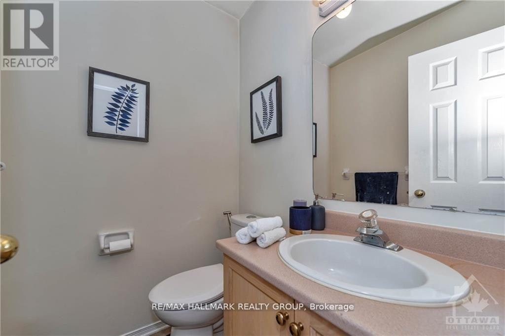 17 Ravenscroft Court, Ottawa, ON, K2S 1R3 - 26