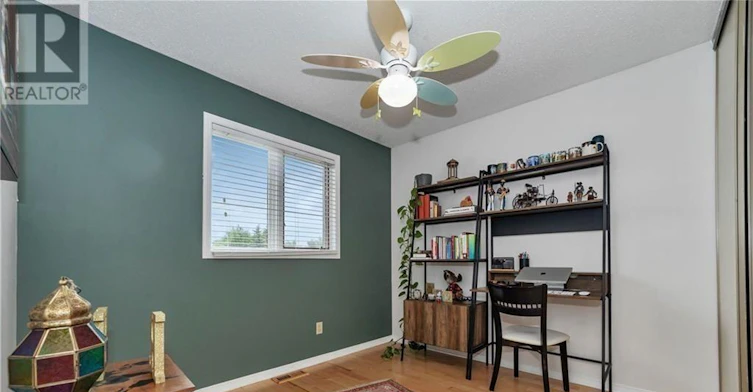 17 Ravenscroft Court, Ottawa, ON, K2S 1R3 - 25