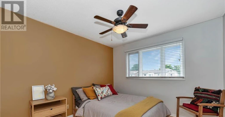17 Ravenscroft Court, Ottawa, ON, K2S 1R3 - 23