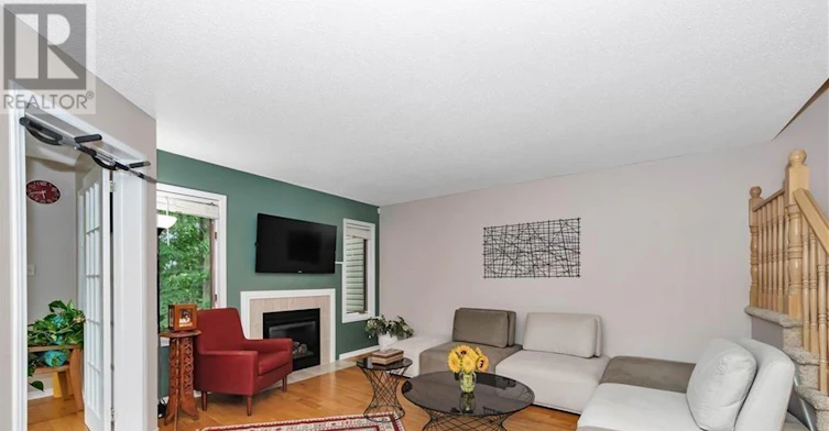 17 Ravenscroft Court, Ottawa, ON, K2S 1R3 - 7