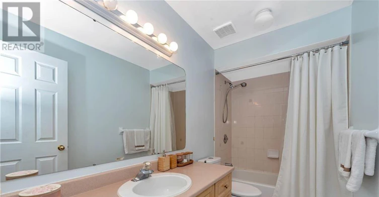 17 Ravenscroft Court, Ottawa, ON, K2S 1R3 - 22