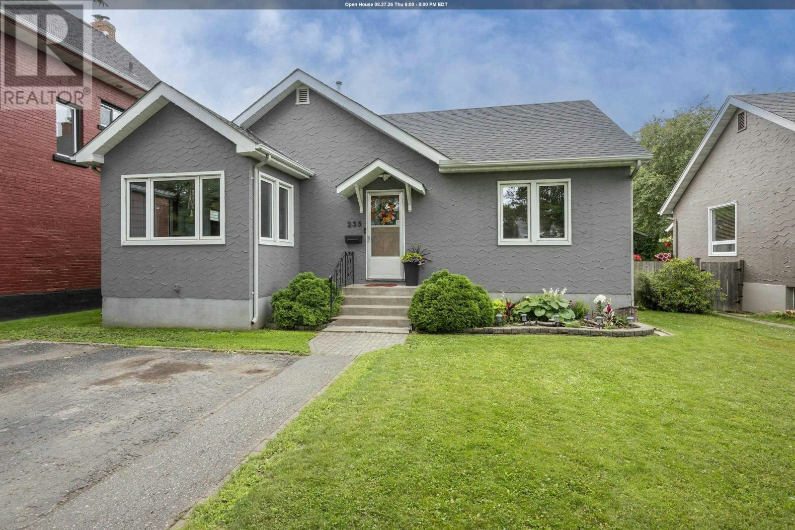 235 Franklin Street N, Thunder Bay, ON, P7C 4J1