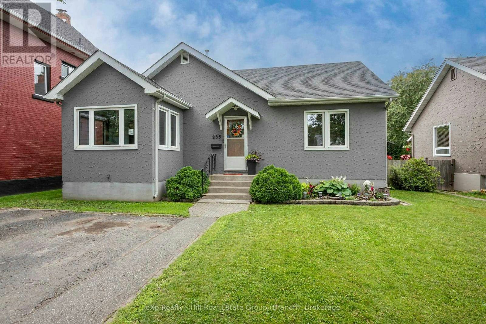 235 Franklin Street N, Thunder Bay, ON, P7C 4J1