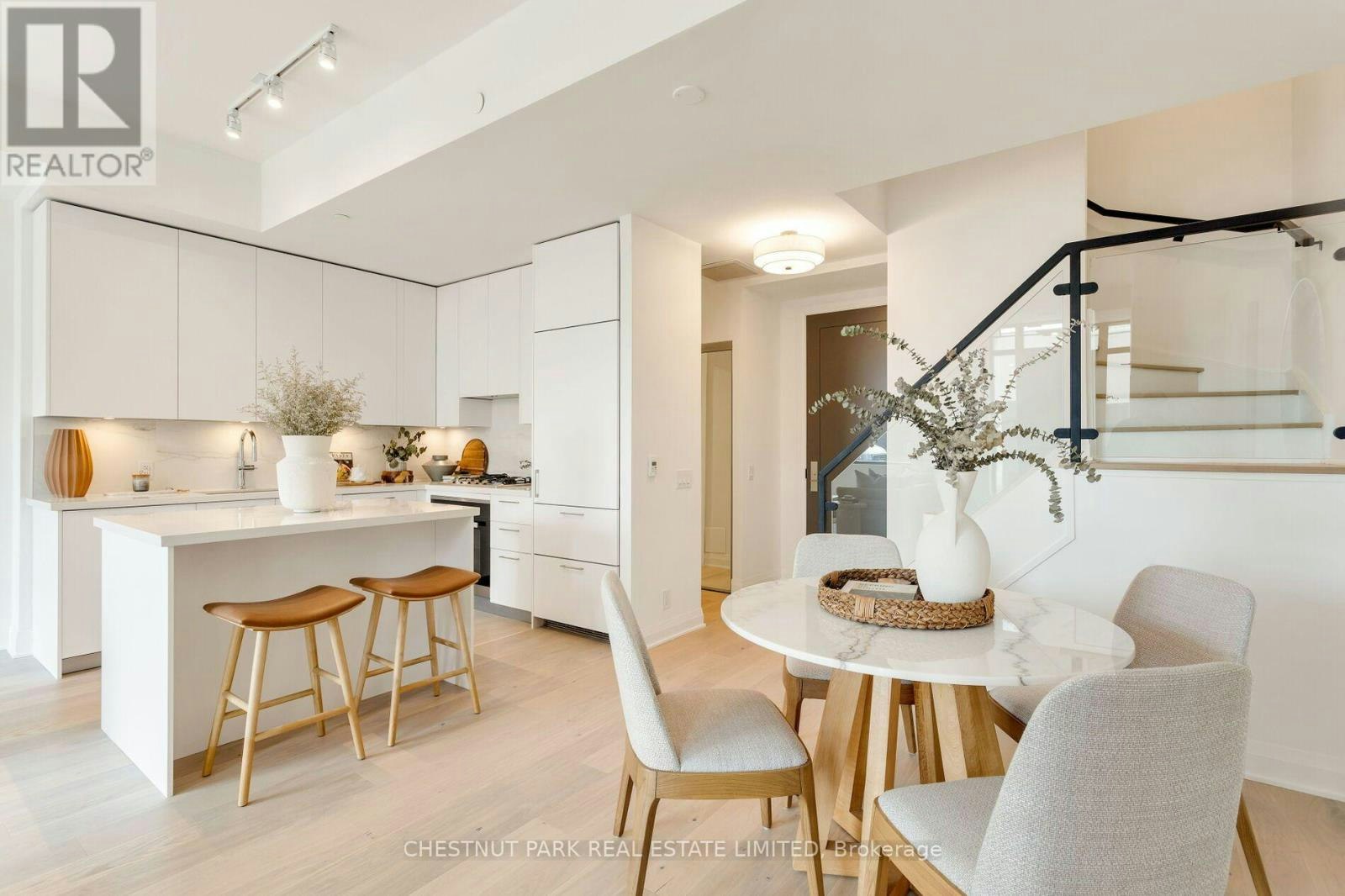 TH12-33 Frederick Todd Way, Toronto, ON, M4G 0C9 - 10