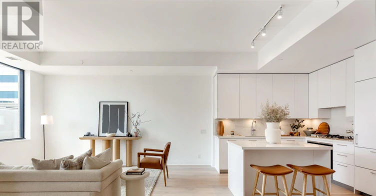 TH12-33 Frederick Todd Way, Toronto, ON, M4G 0C9 - 2
