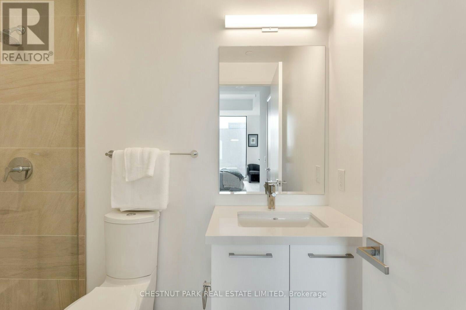 TH12-33 Frederick Todd Way, Toronto, ON, M4G 0C9 - 18