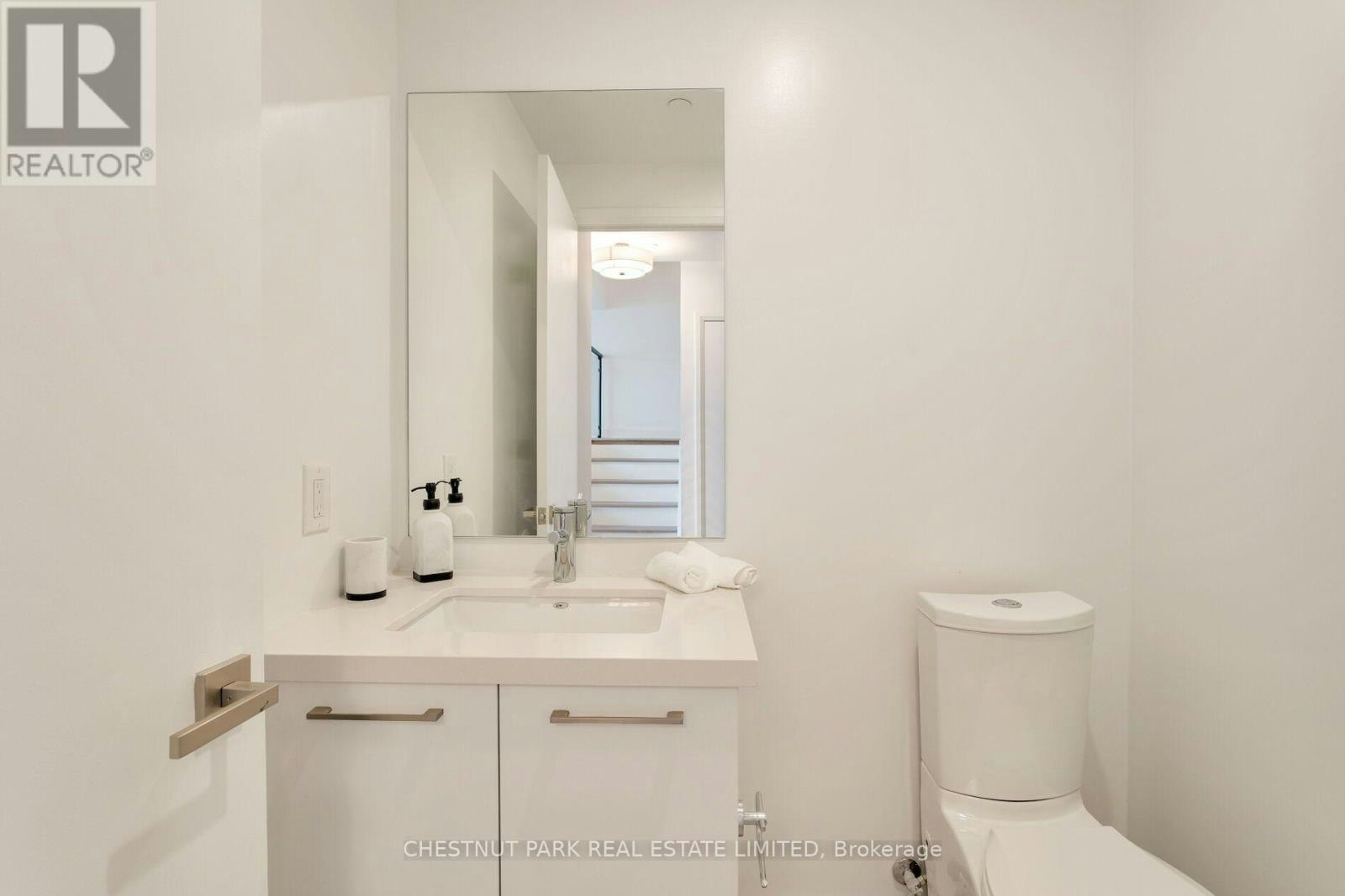 TH12-33 Frederick Todd Way, Toronto, ON, M4G 0C9 - 12