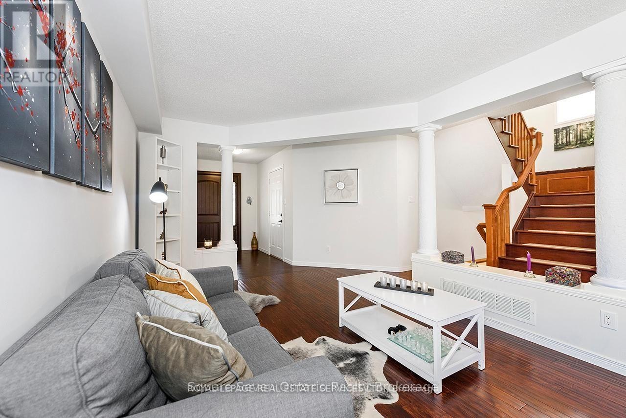635 Commonwealth Crescent, Kitchener, ON, N2E 4J9 - 5