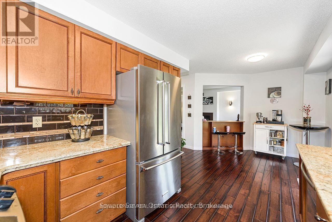 635 Commonwealth Crescent, Kitchener, ON, N2E 4J9 - 11