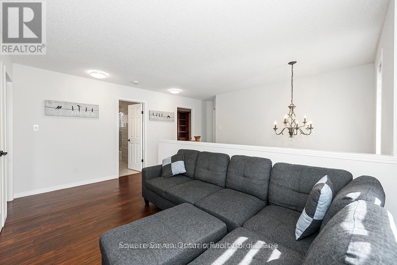 635 Commonwealth Crescent, Kitchener, ON, N2E 4J9 - 19