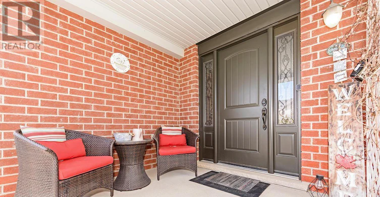 635 Commonwealth Crescent, Kitchener, ON, N2E 4J9 - 2