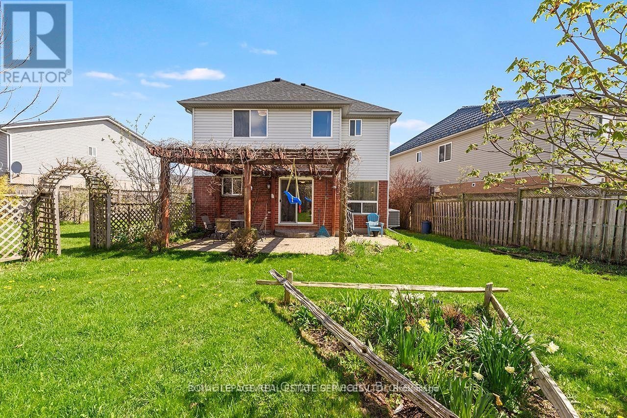 635 Commonwealth Crescent, Kitchener, ON, N2E 4J9 - 35