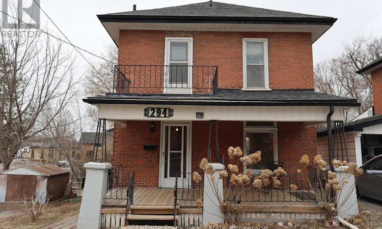 294 Parkhill Road W