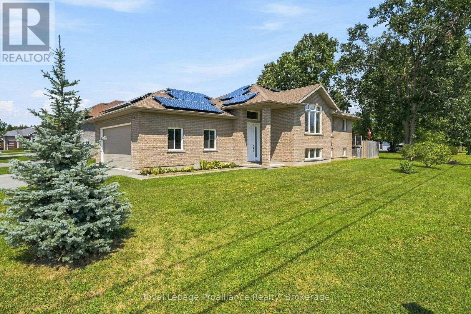 63 Freedom Crescent, Quinte West, ON, K8V 0C2