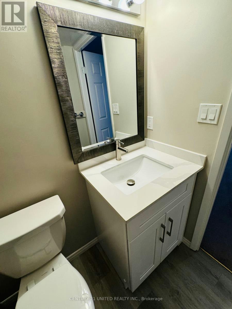 114-921 Armour Road, Peterborough, ON, K9H 7K5 - 24