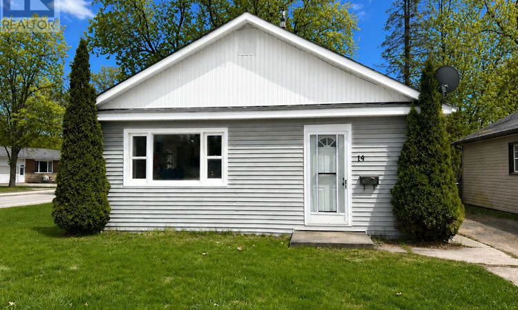 14 Linn Street