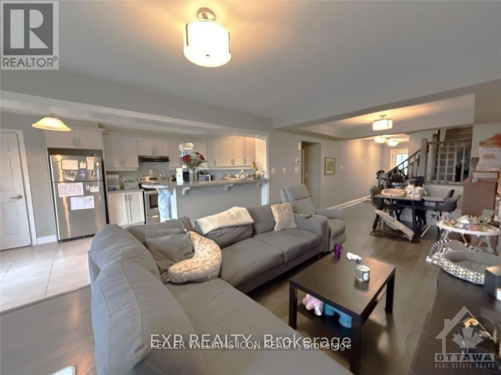 113 Cranesbill Road, Ottawa, ON, K2V 0J4 - 4