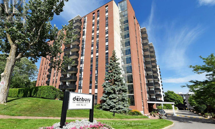 801-2951 Riverside Drive