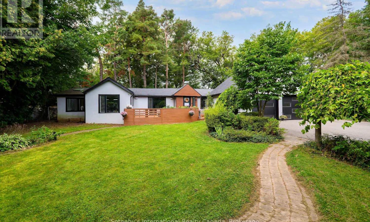 38 Hilltop Boulevard