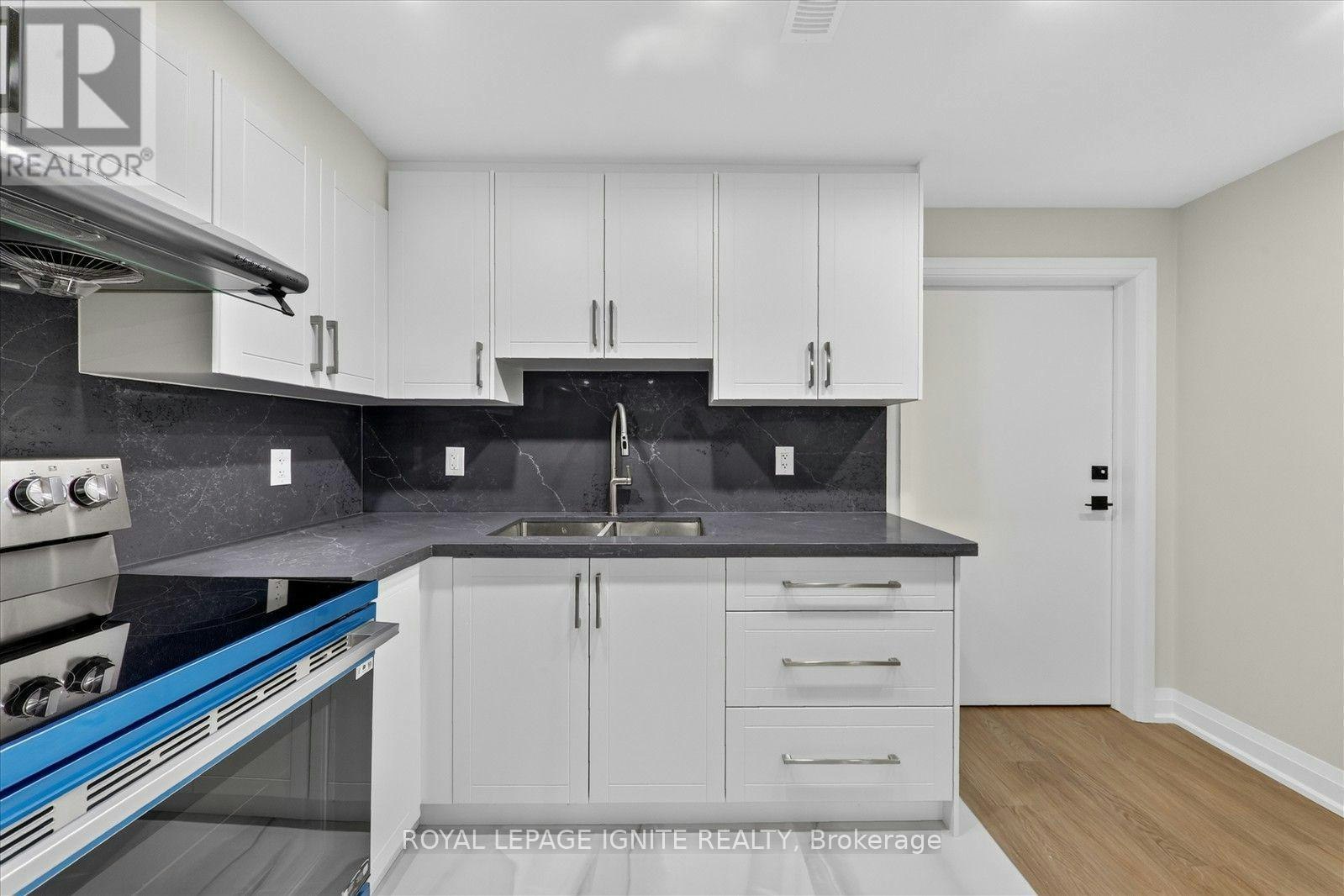 2404 Florentine Place, Pickering, ON, L1X 0H2 - 7