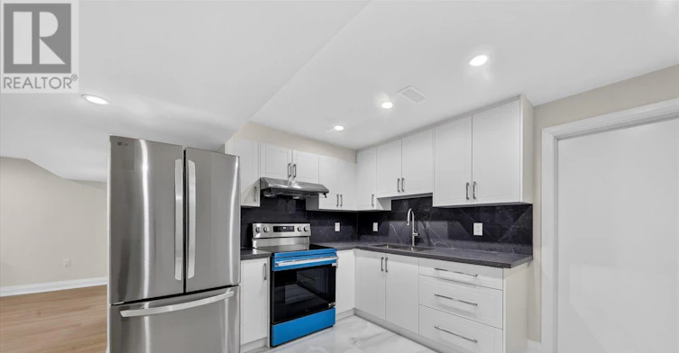 2404 Florentine Place, Pickering, ON, L1X 0H2 - 8