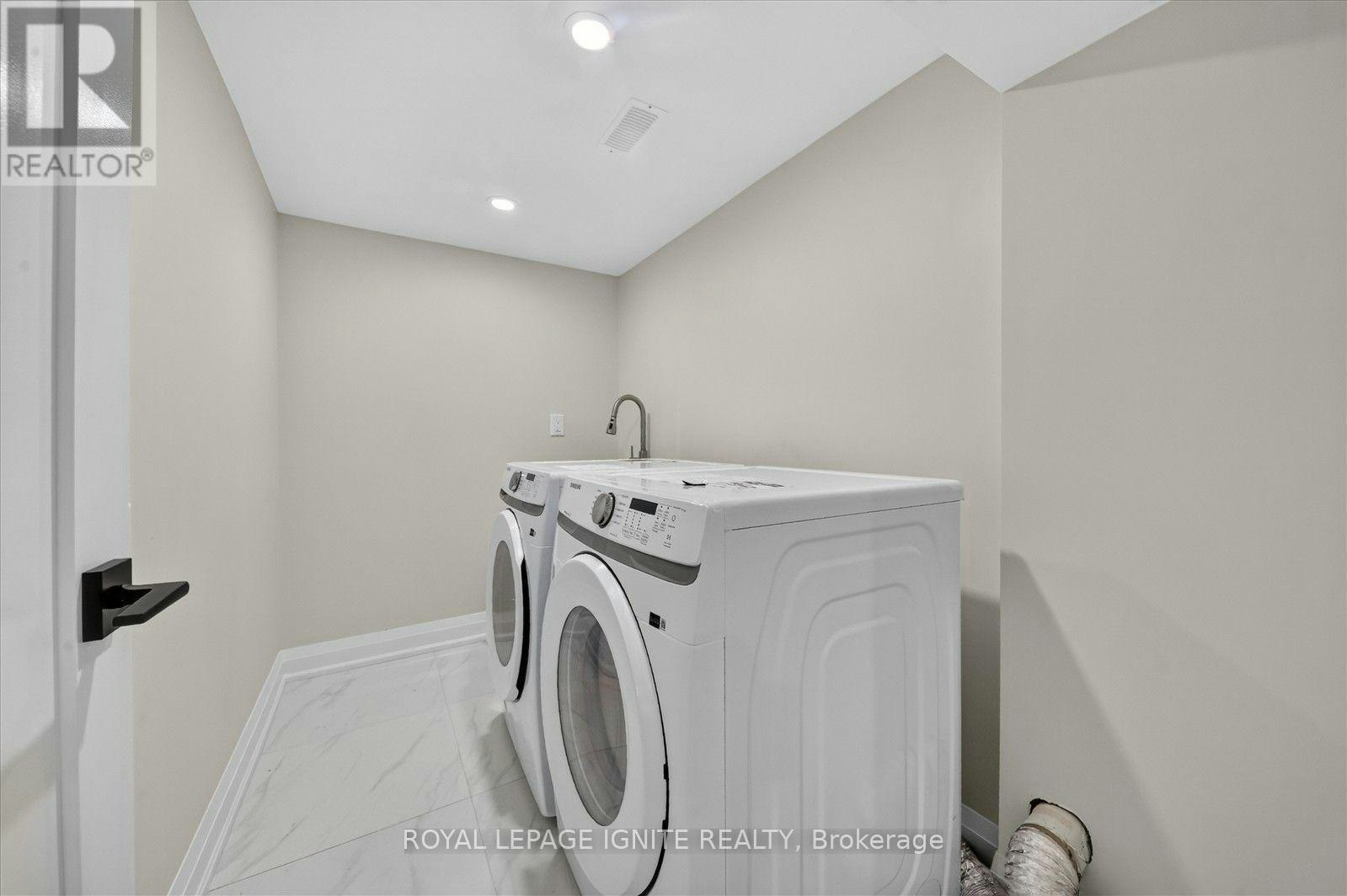 2404 Florentine Place, Pickering, ON, L1X 0H2 - 15