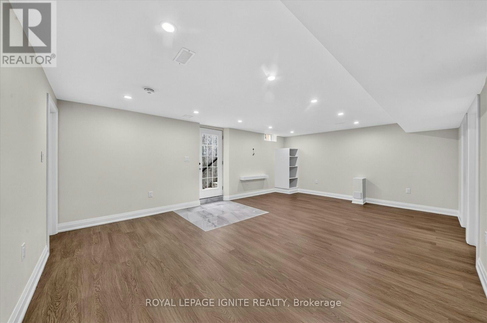 2404 Florentine Place, Pickering, ON, L1X 0H2 - 4