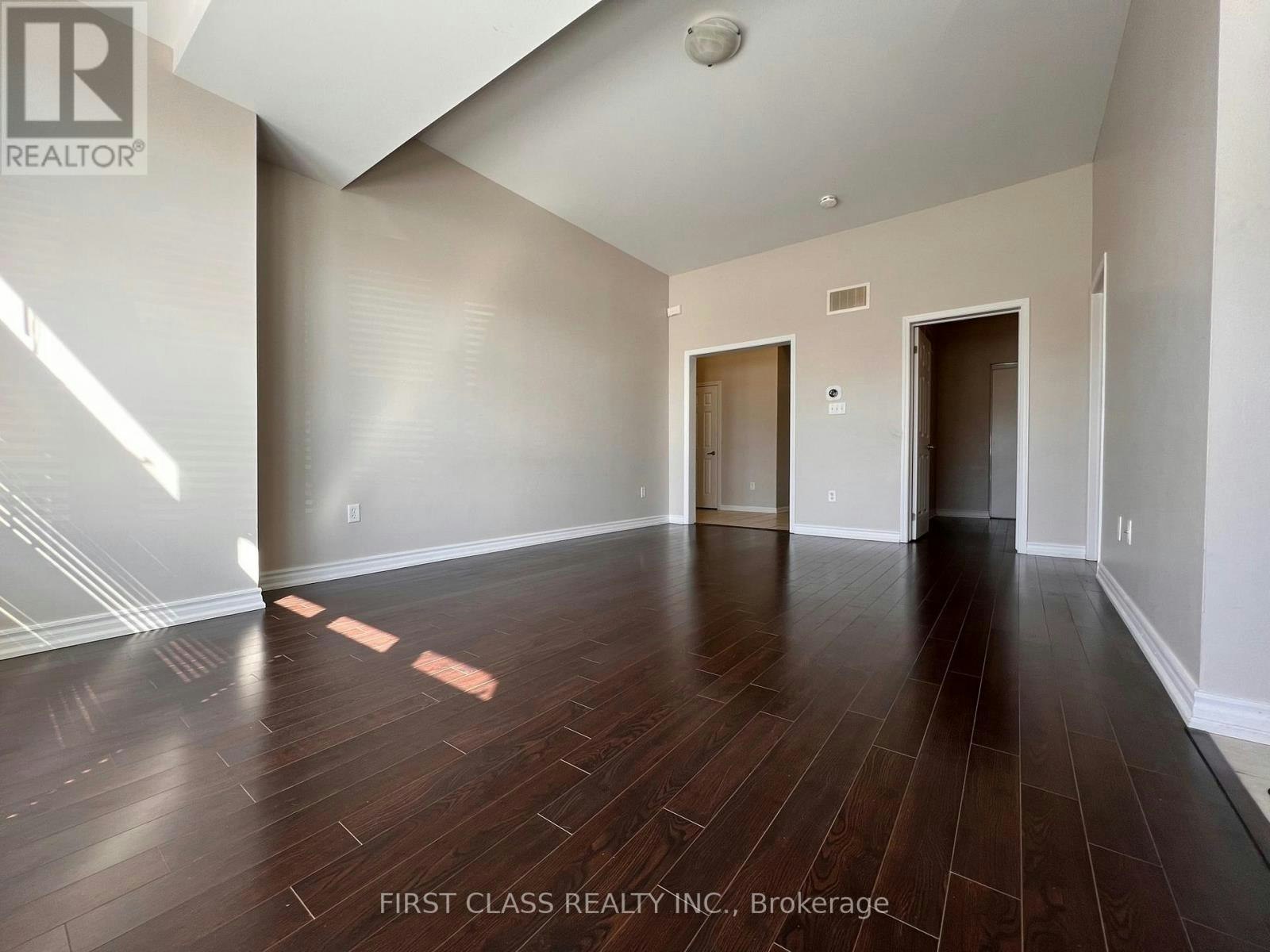 2-3038 Bur Oak Avenue, Markham, ON, L6B 0R1 - 3