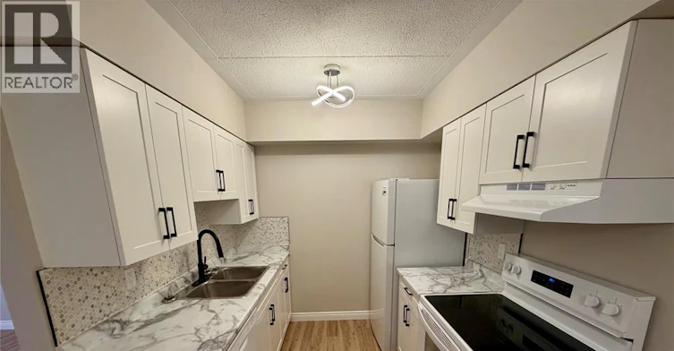 102-3355 Sandwich, Windsor, ON, N9C 1B2 - 7